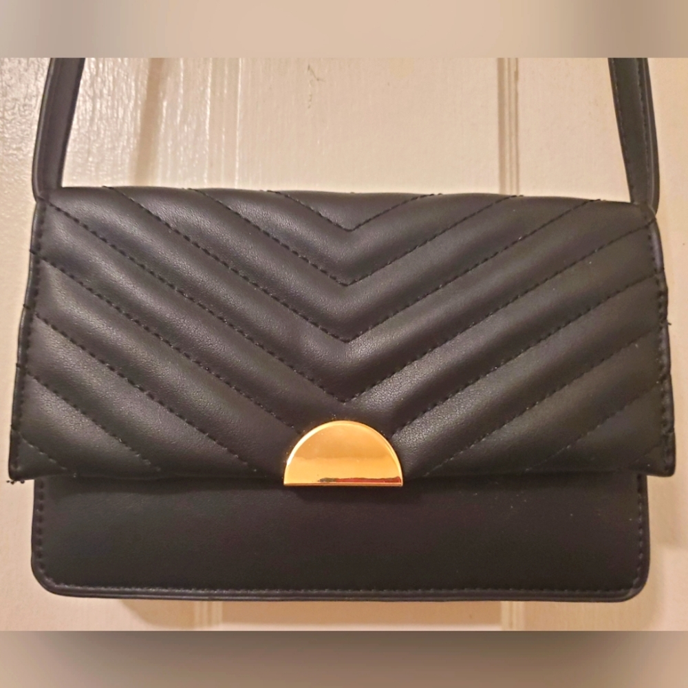 *NWOT* A New Day - Crossbody Purse/Clutch w/ Free Wallet!
